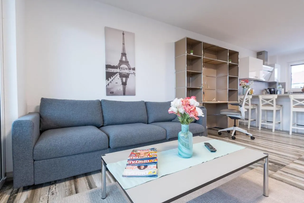 Apartement Laatzen Naehe Messe Hannover Lägenhet